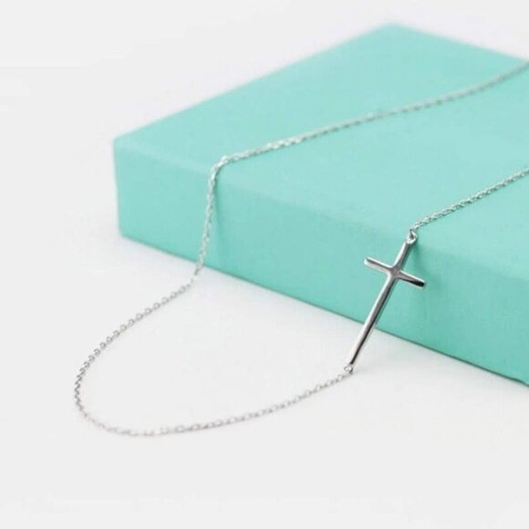Cross Necklace 925 Sterling Silver - Picture 1 of 4